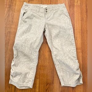 Michael Kors Women’s Capri pants size 8*